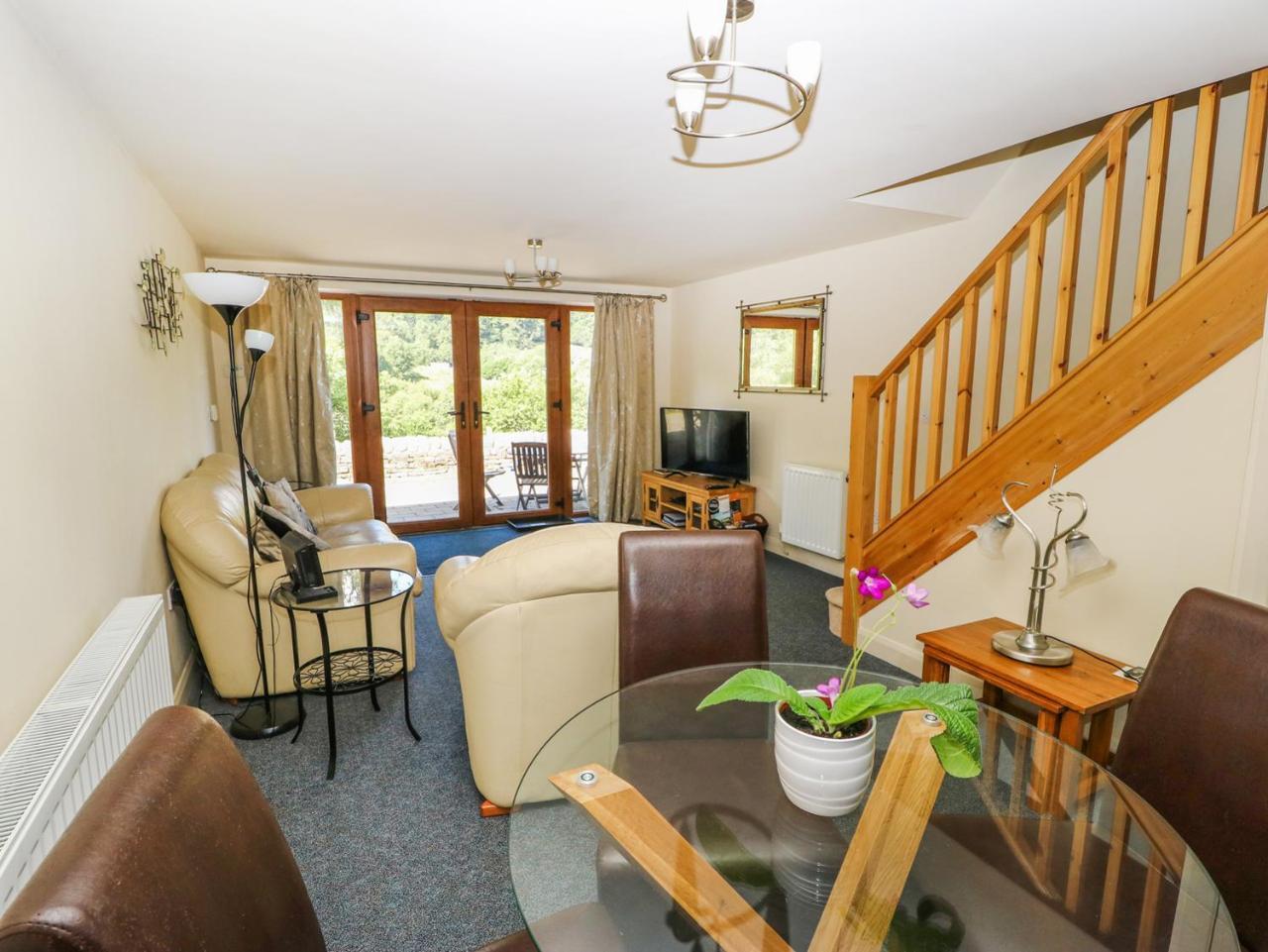 헵덴브릿지 Hove Wood View 빌라 외부 사진